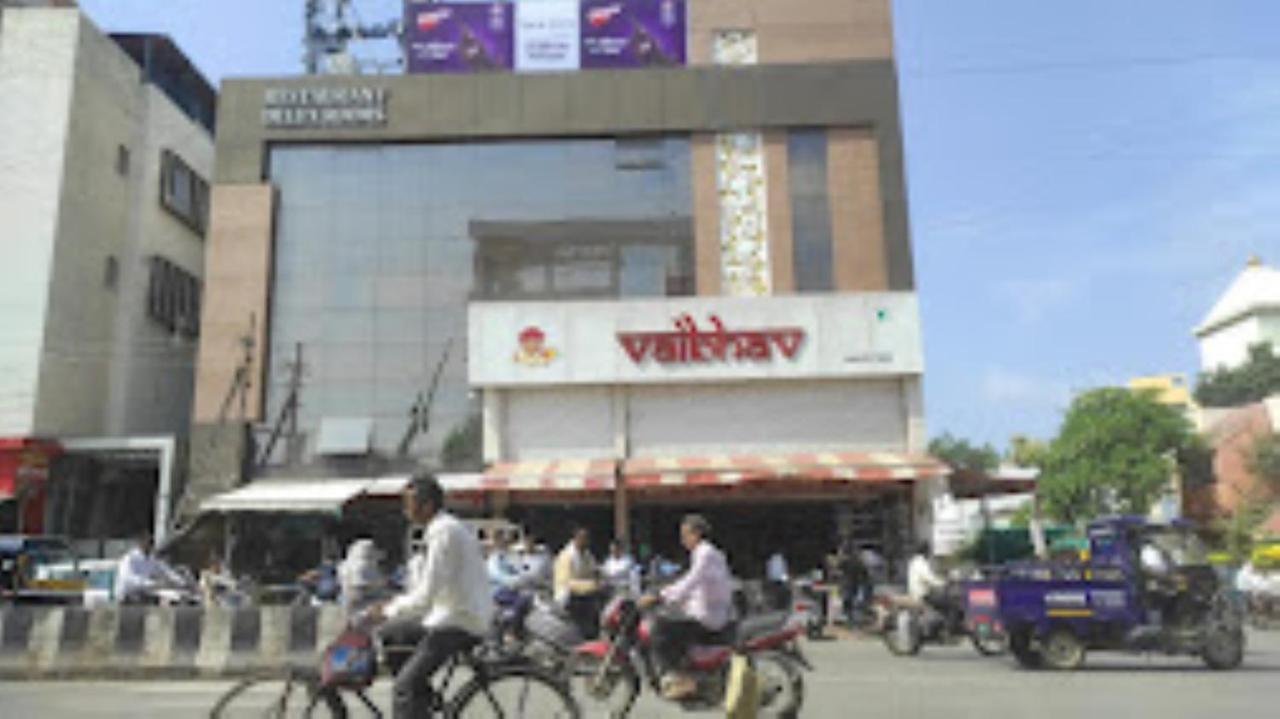 Hotel Vaibhav,Akola Exteriér fotografie
