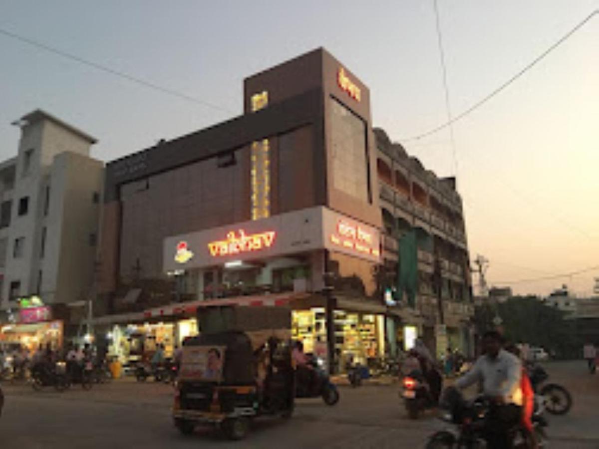 Hotel Vaibhav,Akola Exteriér fotografie