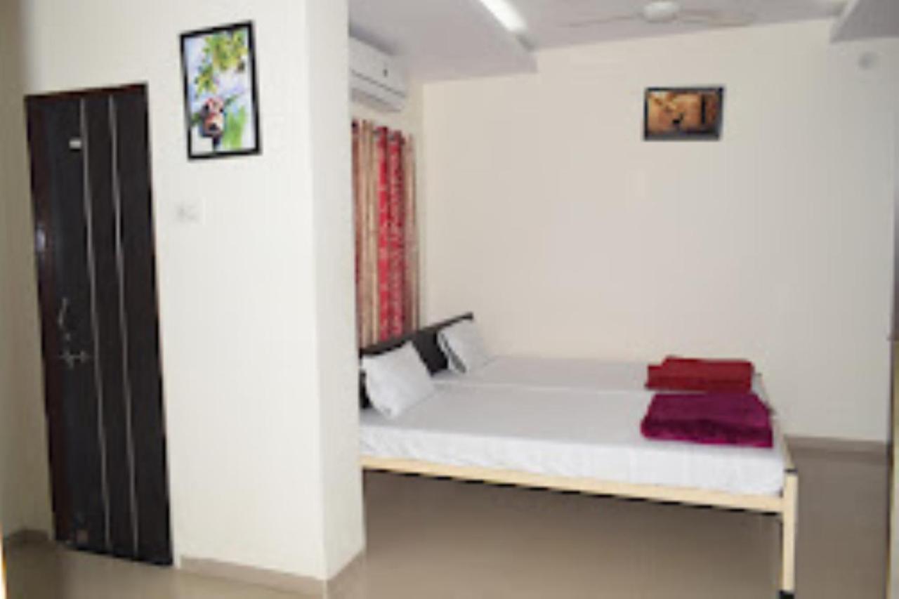 Hotel Vaibhav,Akola Exteriér fotografie