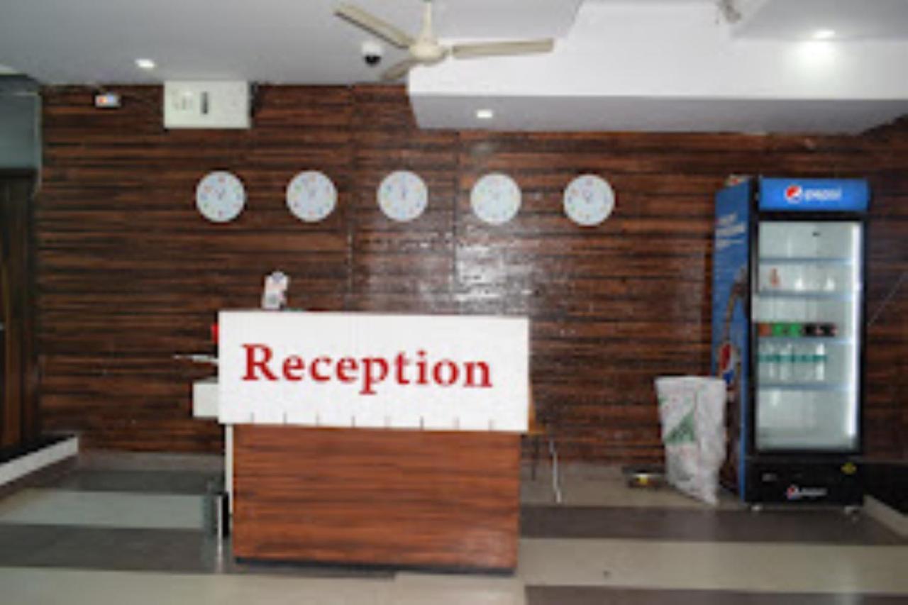 Hotel Vaibhav,Akola Exteriér fotografie