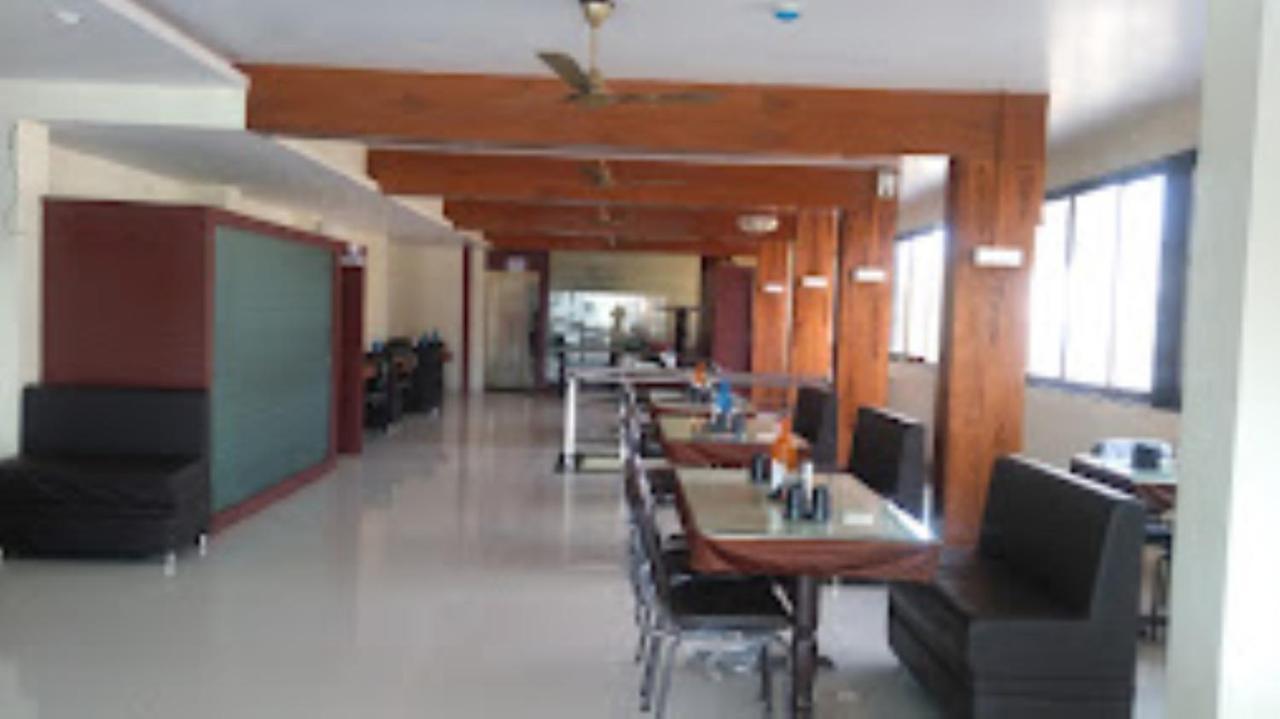 Hotel Vaibhav,Akola Exteriér fotografie